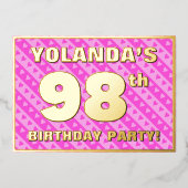 98th Birthday Party —おもしろいピンクのハートとストライプ 箔招待状 (正面)