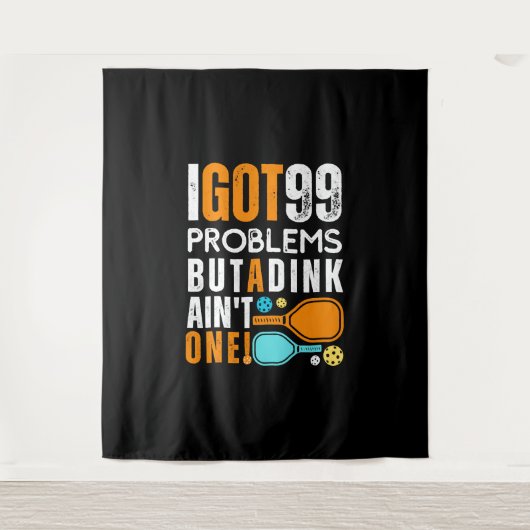 99問題だが一つではない タペストリー (正面)