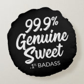 99.9%本物の甘さ。1%バダスラウンドピロー ラウンドクッション (裏面)