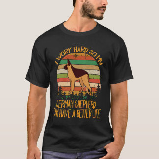 9 私は働く+私の+ジャーマン+シェパード+が+幸せに Tシャツ