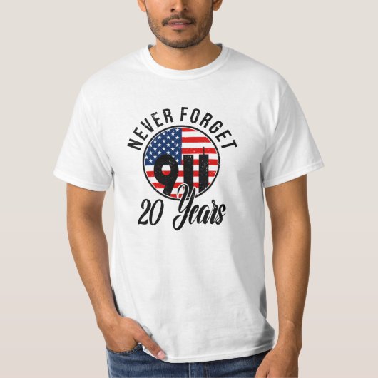 9 11愛国者の日の国旗9月11日 Tシャツ (正面)