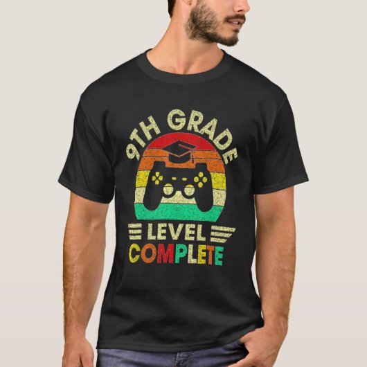 9th Grade Level Complete Gamer Class Of 2022 Gradu Tシャツ (正面)