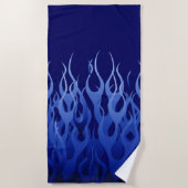 aの青い競争の炎の装飾 ビーチタオル (正面)