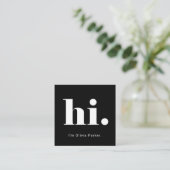 Aシンプル |はっきりしたとモダンタイポグラフィ スクエア名刺 (スタンド正面)