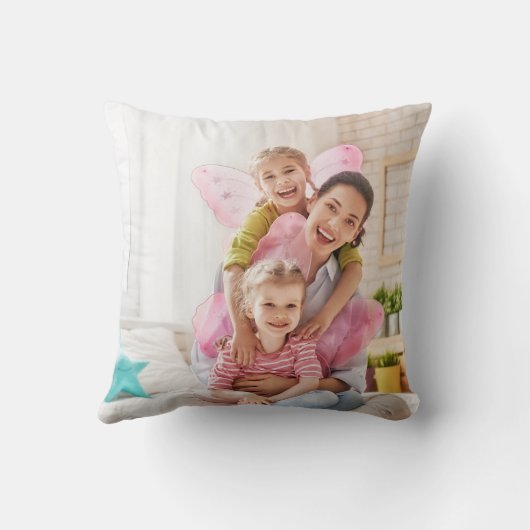 Aマザーズ・ハグ引用文ファミリーフォトニュートラル クッション (裏面)