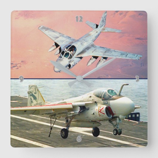 A-6侵入者 スクエア壁時計 (正面)