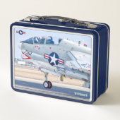 A-7コルセアII メタルランチボックス (裏面)