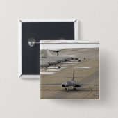 A B-1Bランサーがエイエルソン空軍基地に到着 缶バッジ (正面&裏面)