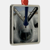 A B-2スピリットの航空機が定位置に着く メタルオーナメント (右)