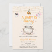 A Baby Is Brewing Dots Pumpkin Ghost Baby Shower 招待状 (正面)