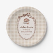 A Baby is Brewing Gingham Coffee Baby Shower ペーパープレート (正面)