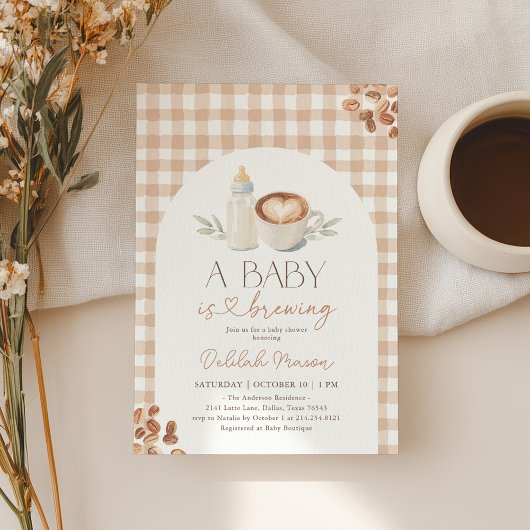 A Baby is Brewing Gingham Coffee Baby Shower 招待状
