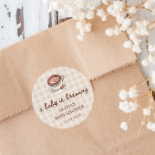 A Baby is Brewing Gingham Coffee Baby Shower Favor ラウンドシール