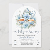A Baby is Brewing Tea Baby Shower Boy Blue Arch 招待状 (正面)