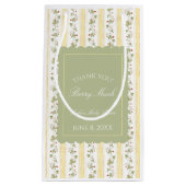 A berry sweet baby is on the way  スモールペーパーバッグ (正面)