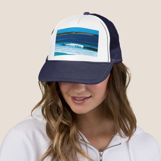 A Breath Of Fresh Sea Air,   キャップ (インサイチュ)