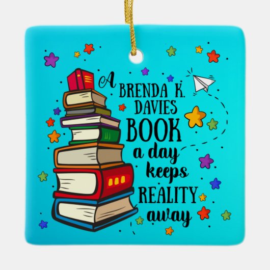 A Brenda K Davies Book A Day 保 Reality 遠くに セラミックオーナメント (正面)