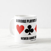 A Bridge Player's Imagination Never Goes To Waste コーヒーマグカップ (正面左)
