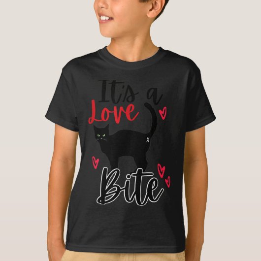 A Cat Bite Means Love, Kitty Valentines Tシャツ (正面)