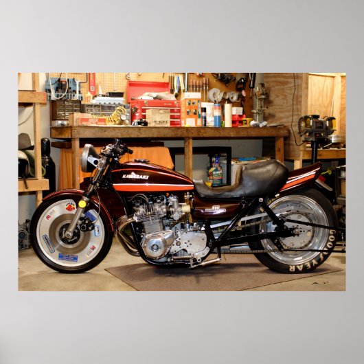 A Classic Kawasaki 1974 Z1  Modified Drag Bike ポスター (正面)