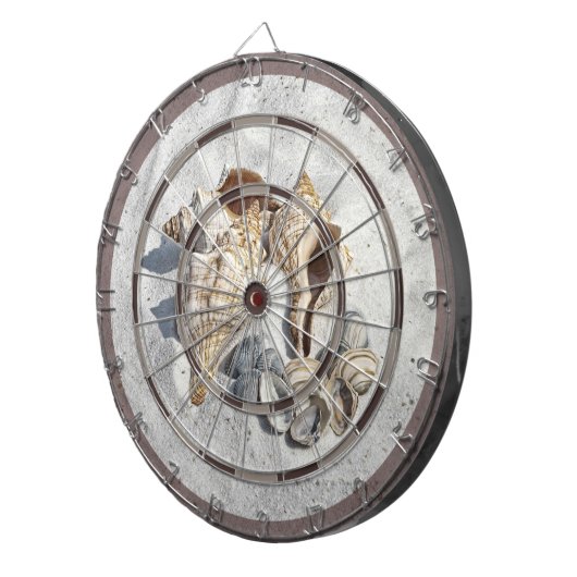 A Collection of Seashells on Sand Dart Board ダーツボード (正面右)