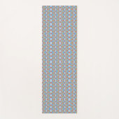 A colorful geometric pattern features repeating  ヨガマット (正面)