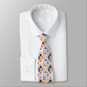 A colorful necktie displaying a geometric pattern ネクタイ (タイ)
