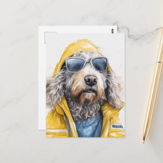 A Cute Doodle Dog in a Yellow Raincoat ポストカード (正面/裏面インサイチュ)