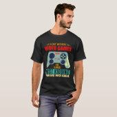 A Day Without Video Games  Video Gamer  4 Tシャツ (正面フル)