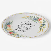 A dish that combines art and taste ペーパープレート (アングル)