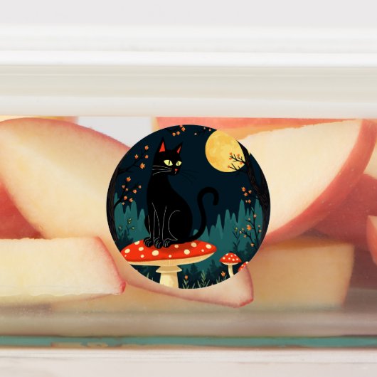 A Familiar Black Cat And Toadstools Halloween 3 ラベル (貼付)