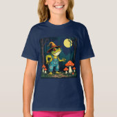 A Familiar Toad Witch Foraging At Night Tシャツ (正面)