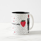 A fun and stylish mug design featuring a strawberr ツートーンマグカップ (正面右)
