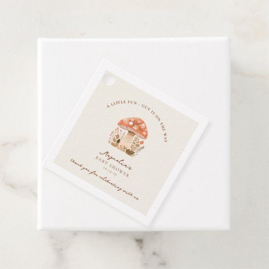 A Fun Little Guy is on the Way Baby Shower フェイバータグ (インサイチュ)