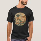 A Funny Rice Sushi Catching Waves Tシャツ (正面)