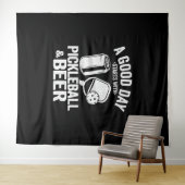 A Good DayはPickleball & Coffeeから始まるおもしろい タペストリー (インサイチュ(横))