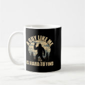 A Guy Like Me Is Hard To Find - Funny Bigfoot Sasq コーヒーマグカップ (左)