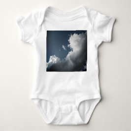A large cloud ベビーボディスーツ