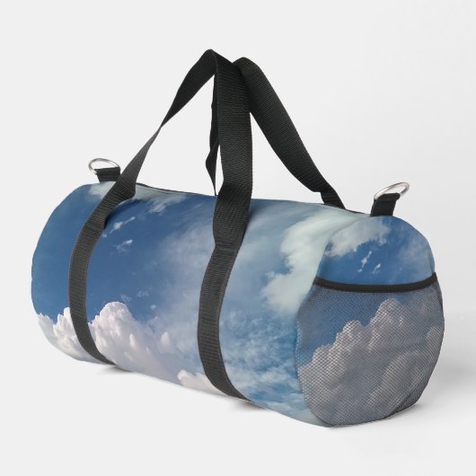 A large rumbling cloud ダッフルバッグ (右コーナー)