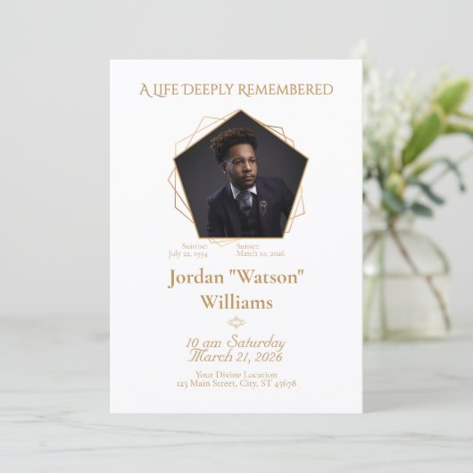 A Life Deeply Remembered – White Funeral Program 招待状 (スタンド正面)