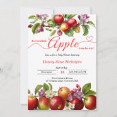 A Little Apple Is On The Way | Fall Baby Shower 招待状 (正面)