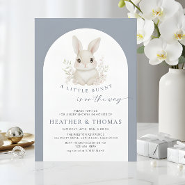 A Little Bunny Elegant Dusty Blue Baby Shower 招待状