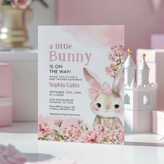 A Little Bunny is on the way Baby Shower 招待状
