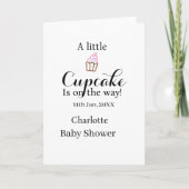 A little cupcake is on its way baby shower name da カード (正面)