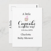A little cupcake is on its way baby shower name da ポストカード (正面/裏面)