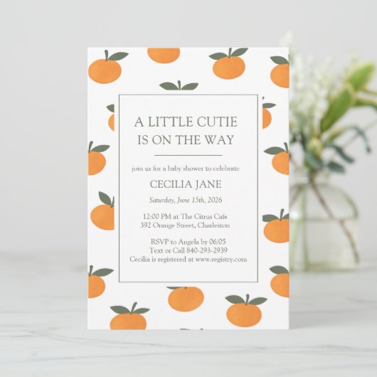 A Little Cutie Orange Gender Neutral Baby Shower 招待状 (スタンド正面)