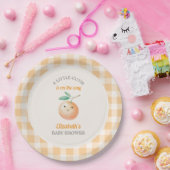 A Little Cutie Orange Gingham Citrus Baby Shower ペーパープレート (パーティー)