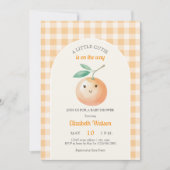 A Little Cutie Orange Gingham Citrus Baby Shower 招待状 (正面)