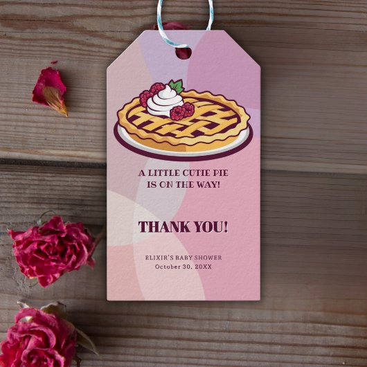 A Little Cutie Pie Minimalist Purple Baby Shower ギフトタグ