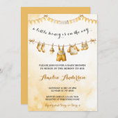 A little Honey On The Way Clothesline Baby Shower 招待状 (正面/裏面)
